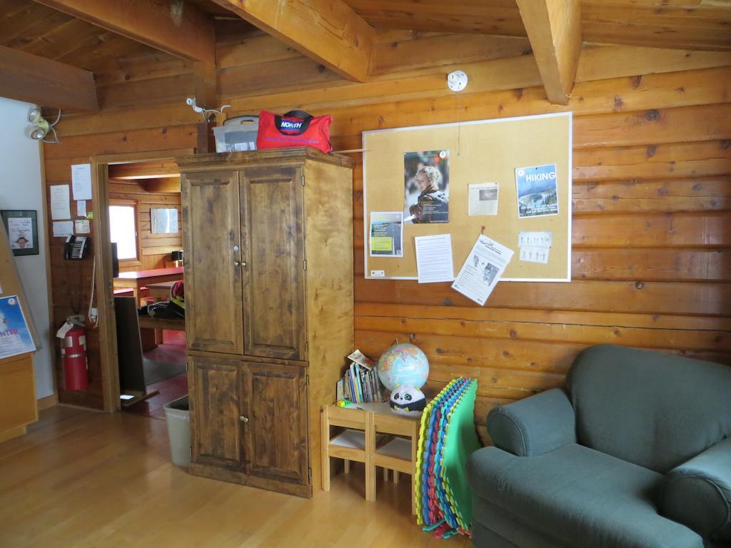 Hi Kananaskis Wilderness - Hostel Екстериор снимка